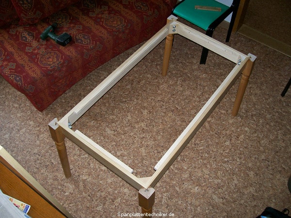 Rahmenwerk aus Holz.